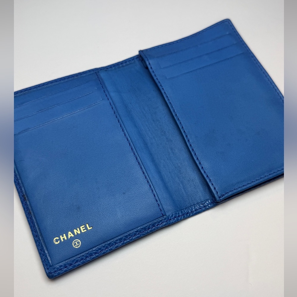 Authentic CHANEL Blue Caviar Leather Wallet Card Holder with Box & Card - Picture 9 of 13